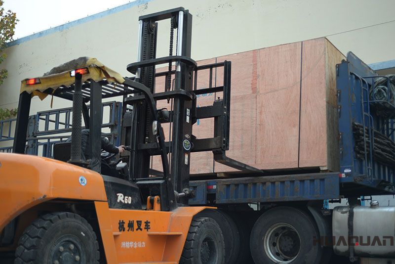 一臺(tái)HQ200GF柴油發(fā)電機(jī)組在3.19號(hào)發(fā)往安徽毫州