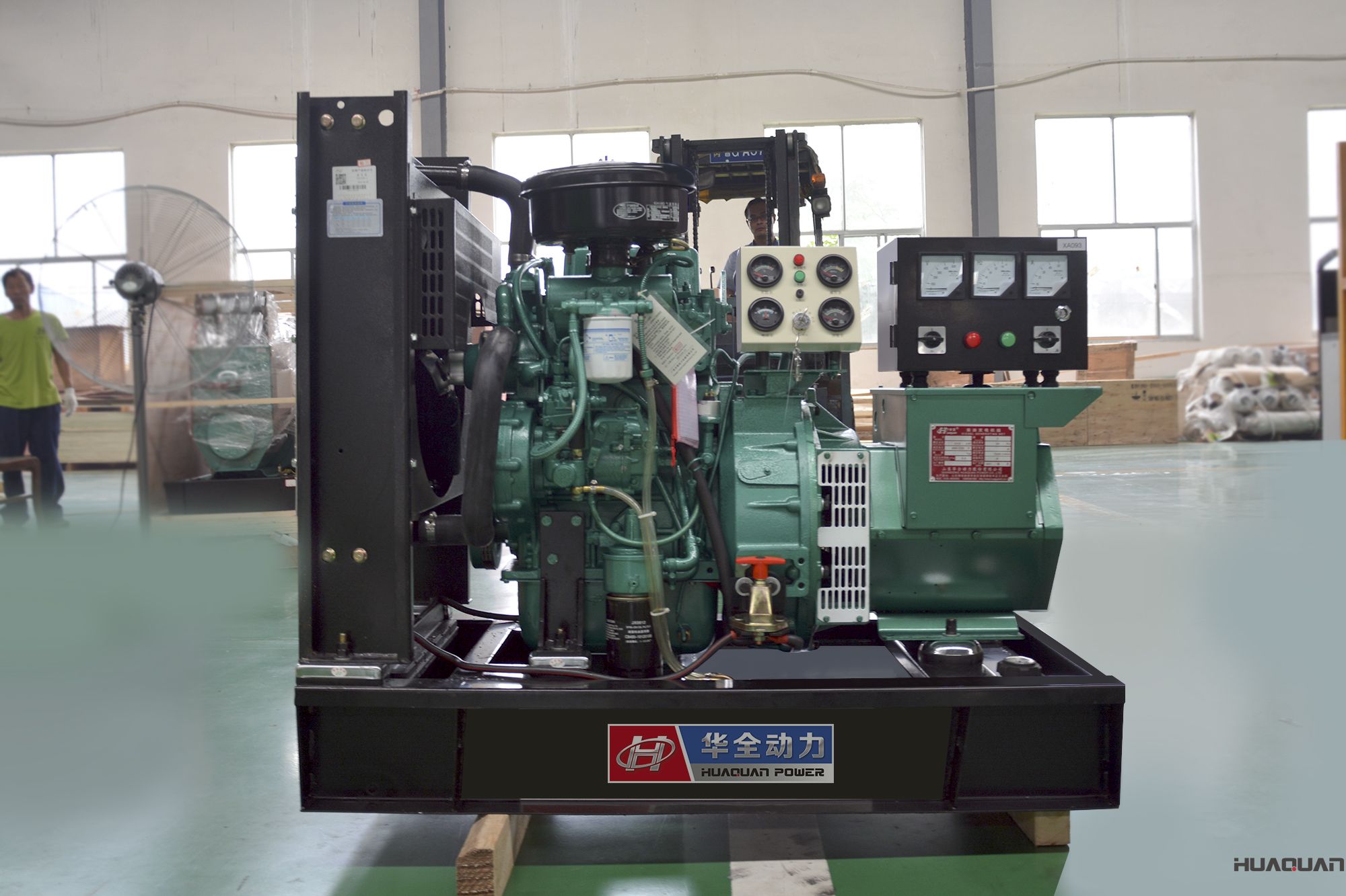 2018年4月4日華全動(dòng)力10kw標(biāo)配柴油發(fā)電機(jī)組發(fā)往上海