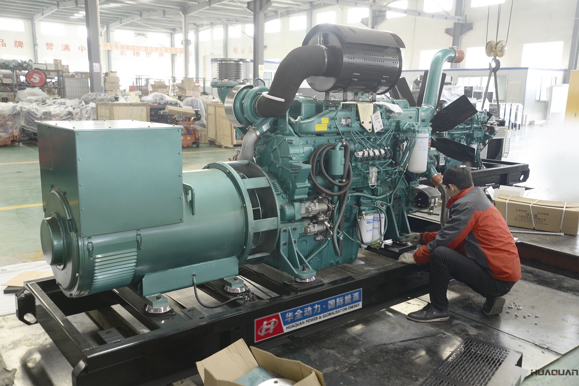 2018年4月10日華全動(dòng)力500kw立柜自啟動(dòng)發(fā)電機(jī)組發(fā)往東營(yíng)