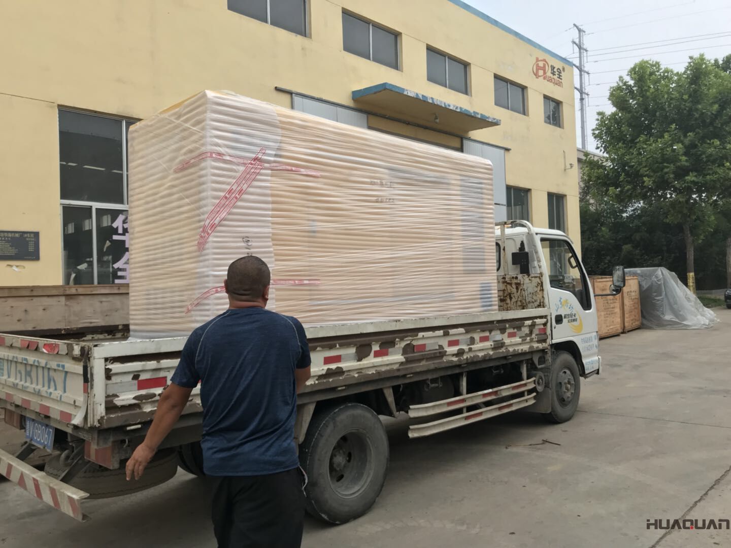 發(fā)貨了！7月28號一臺75kw靜音箱型柴油發(fā)電機組已發(fā)往河北