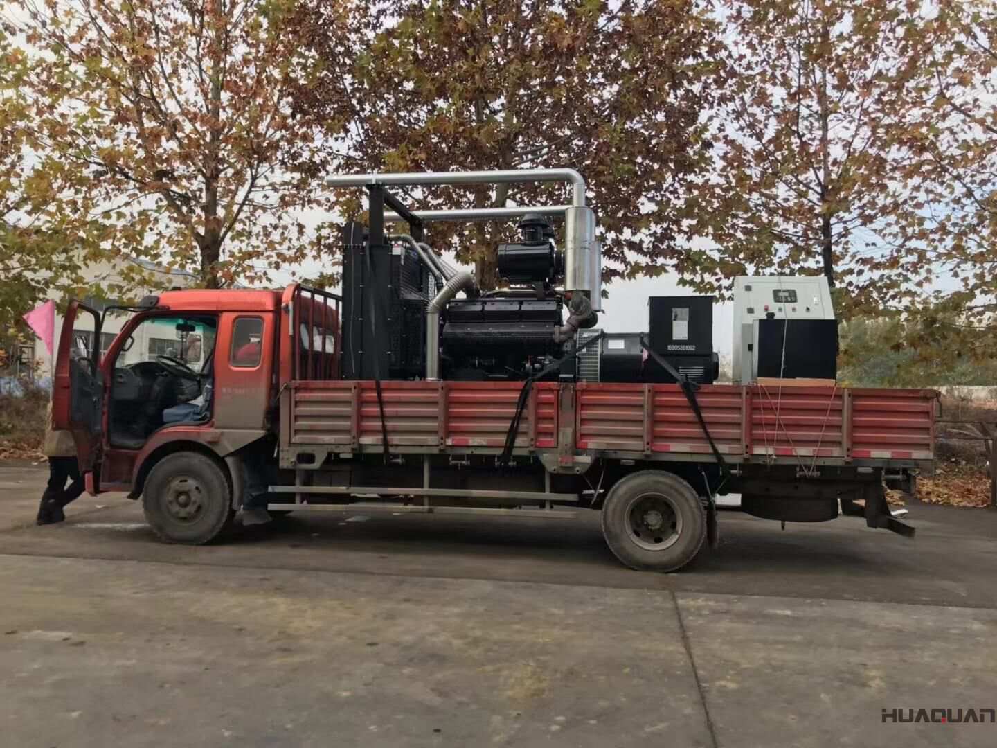 一臺400kw自動化柴油發(fā)電機(jī)組于11月7日從華全動力順利發(fā)往山東省