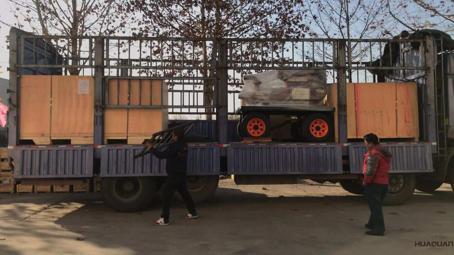 陳先生從華全動力采購的15kw立柜四保護(hù)柴油發(fā)電機(jī)組已于11月19日成功發(fā)往江蘇省