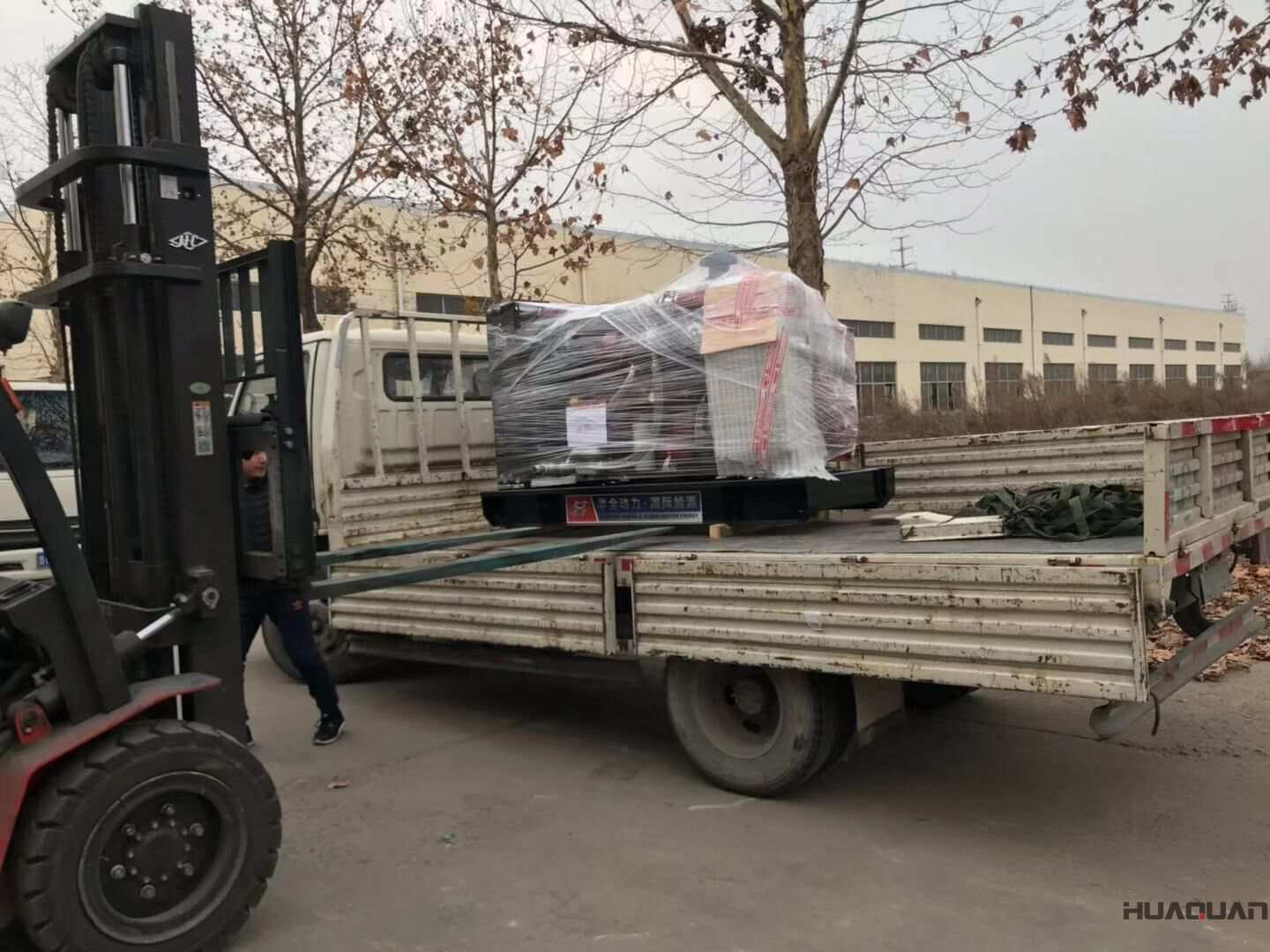 洑先生從華全動(dòng)力訂購(gòu)的30kw自動(dòng)化柴油發(fā)電機(jī)組于11月23日成功發(fā)往江蘇省