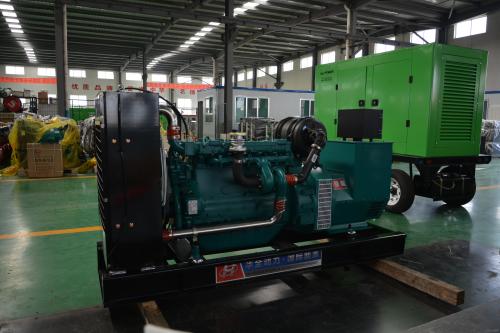 一臺20kw標(biāo)配柴油發(fā)電機組于4月2日從華全動力發(fā)往山東省